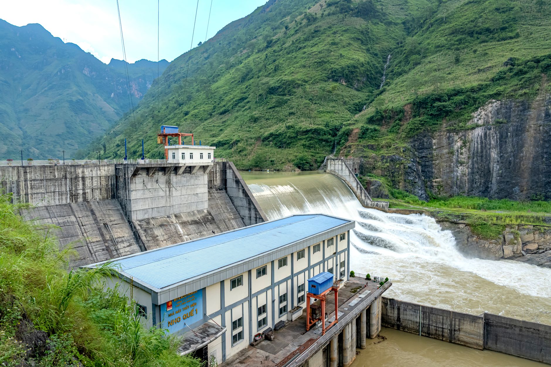best atmospheric water generators image