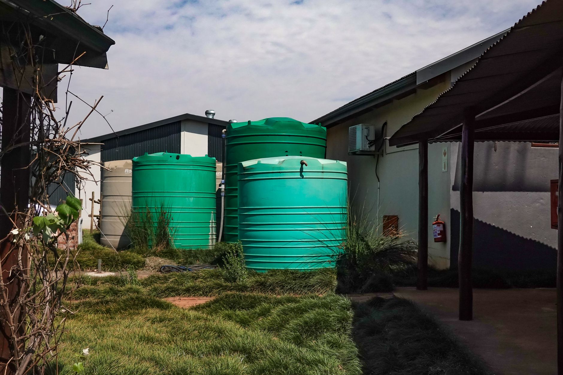 best water storage containers image