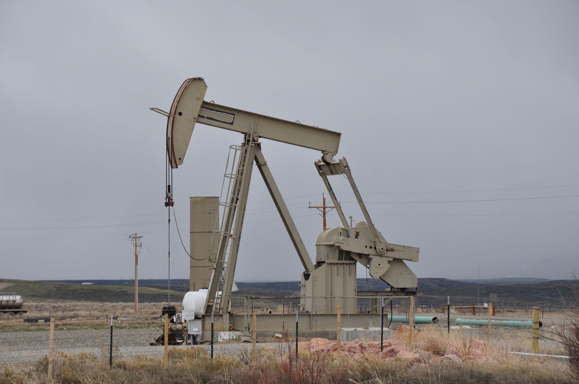 well drilling guide image